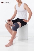 Inflatable knee support
