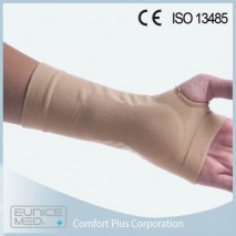 Wrist sleeve with gel pad